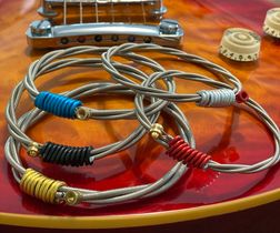 SLAPPIN' THE BASS Bass Guitar String Bracelet